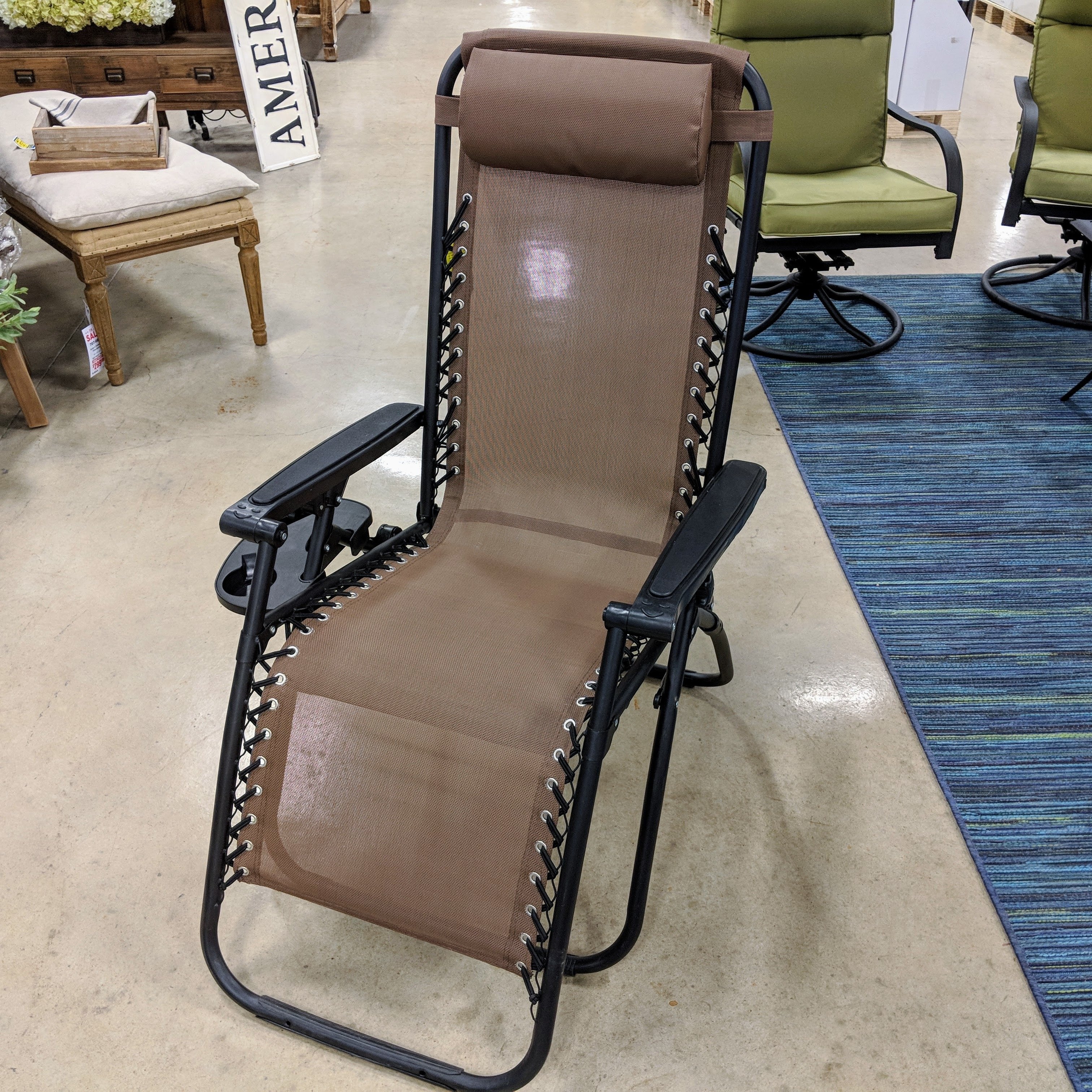 Steel Anti-Gravity Chair with Cup Holder