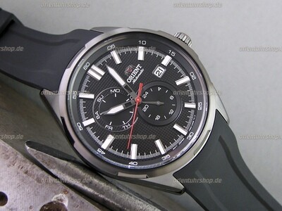 Orient Urban Sports Automatik Armbanduhr RA-AK0605B10B Orient Urban Sports Automatik Armbanduhr RA-AK0605B10B
