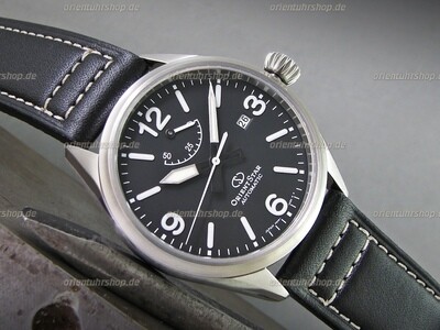 Orient Star Outdoor Automatik Herrenuhr RE-AU0203B00B Orient Star Outdoor Automatik Herrenuhr RE-AU0203B00B