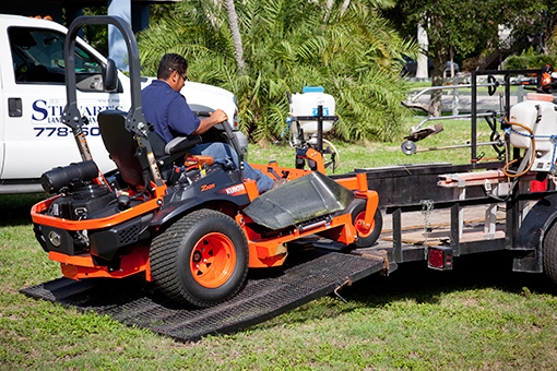 Z-700 Series Mowers CTZ700M