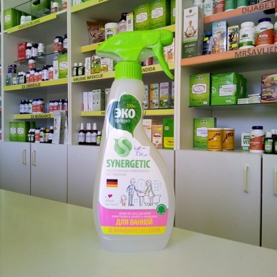 Synergetic bio preparat za čišćenje sanitarija sa raspršivačem 500 ml Synergetic bio preparat za čišćenje sanitarija sa raspršivačem 500 ml