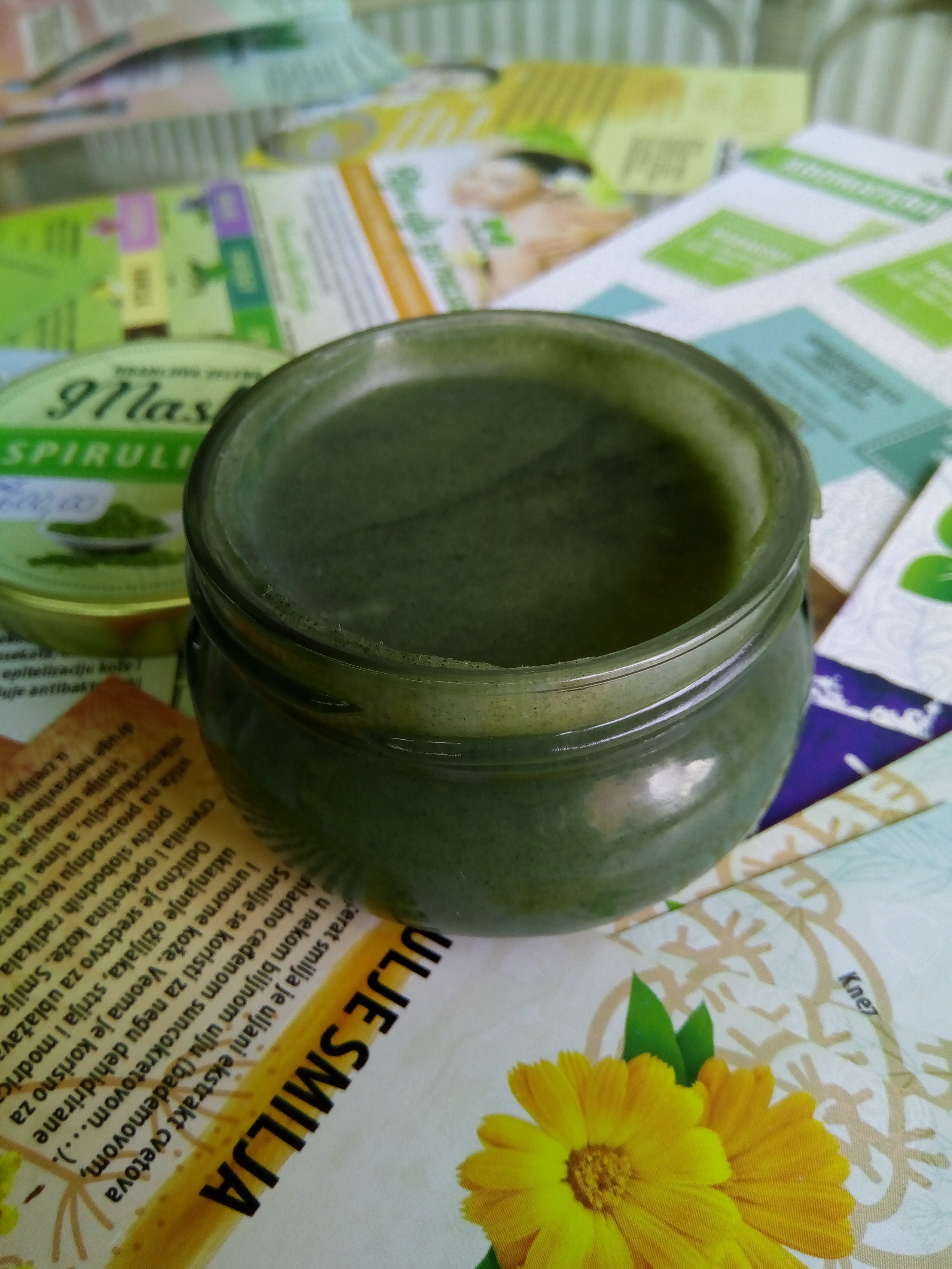 Herbateria- Hranljiva maska sa spirulinom 100 ml