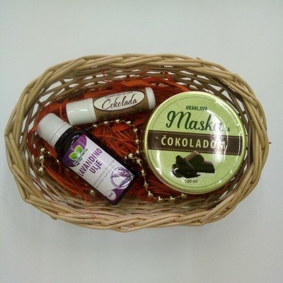 Poklon set (lavandino ulje 30 ml, stik za usne, hranljiva maska 100 ml) Poklon set (lavandino ulje 30 ml, stik za usne, hranljiva maska 100 ml)