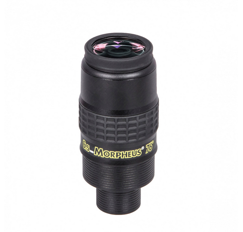 Brennweite: 6,5 mm. 76° echtes Bildfeld. Höhe: 97 mm. Dicke: 55 mm. Augenabstand: 18,5 mm.