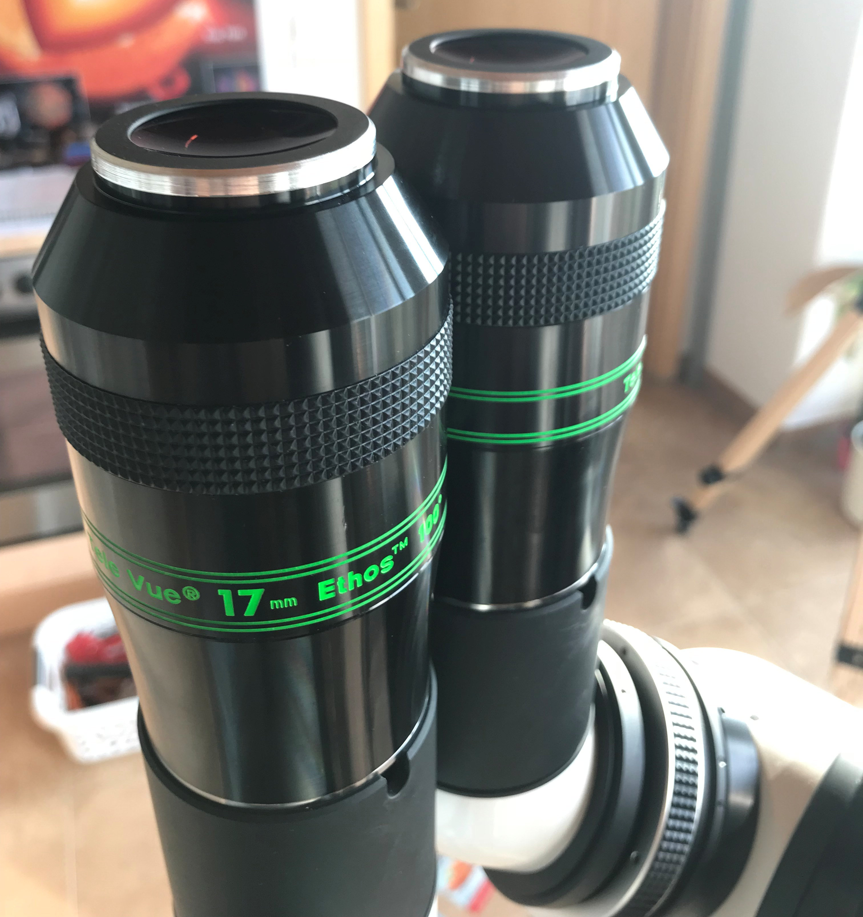 Abgedrehte Ethos 17 mm Okulare. So passt die Nase noch besser zwischen diese High-End-Okulare