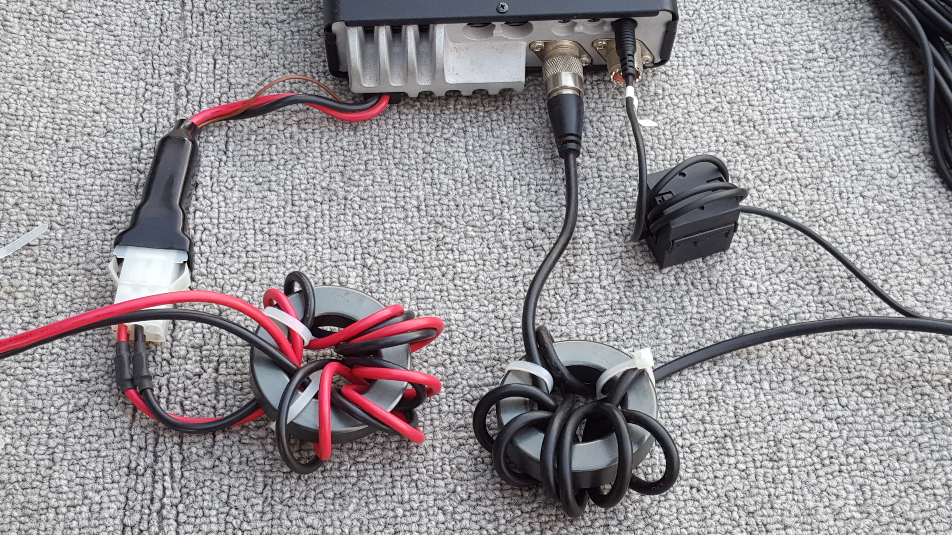 Yaesu 817/857/881/891 Transceiver RFI Kit - 5 Noise Reduction Filters Yaesu 817/857/881/891 Transceiver RFI Kit - 5 Noise Reduction Filters