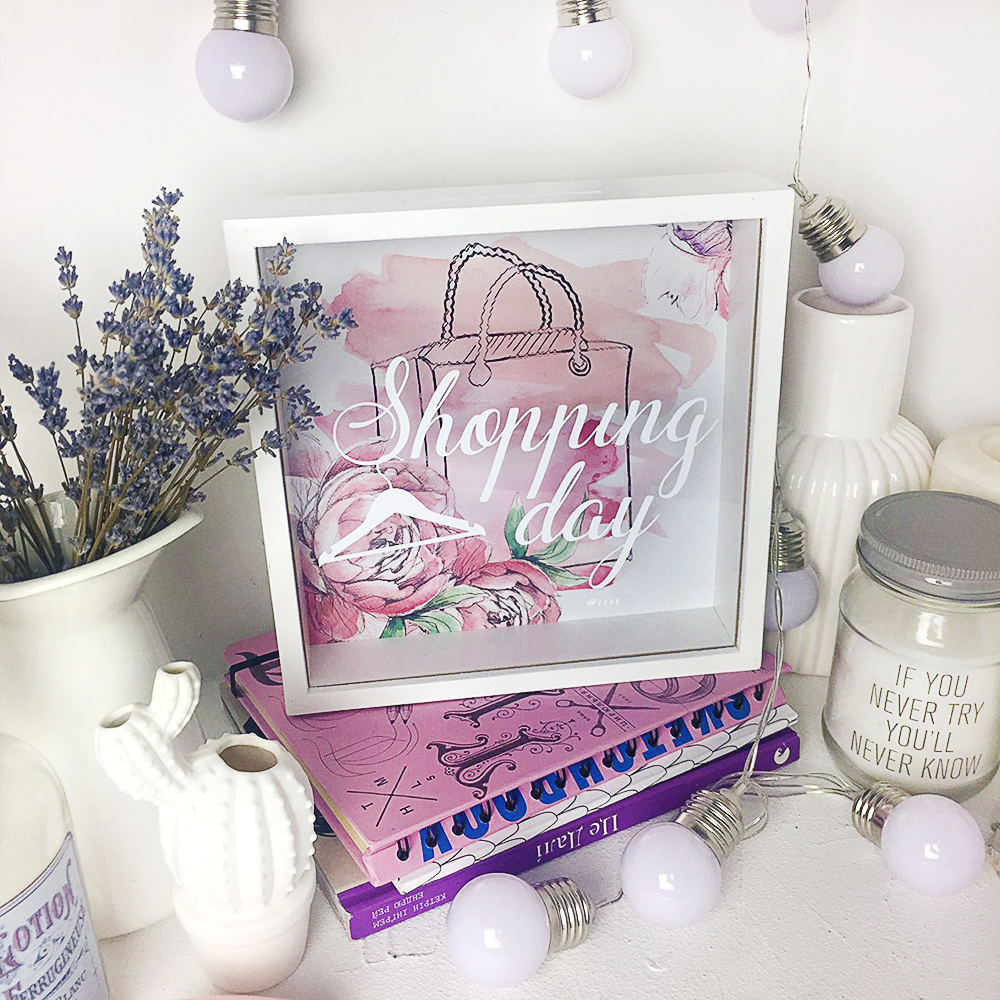 Деревянная копилка для денег Shopping day Деревянная копилка для денег Shopping day