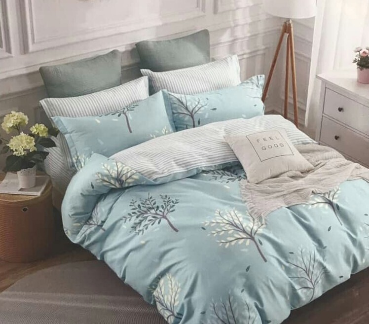 Haverhill Stripe Flowery bedding set Haverhill Stripe Flowery bedding set
