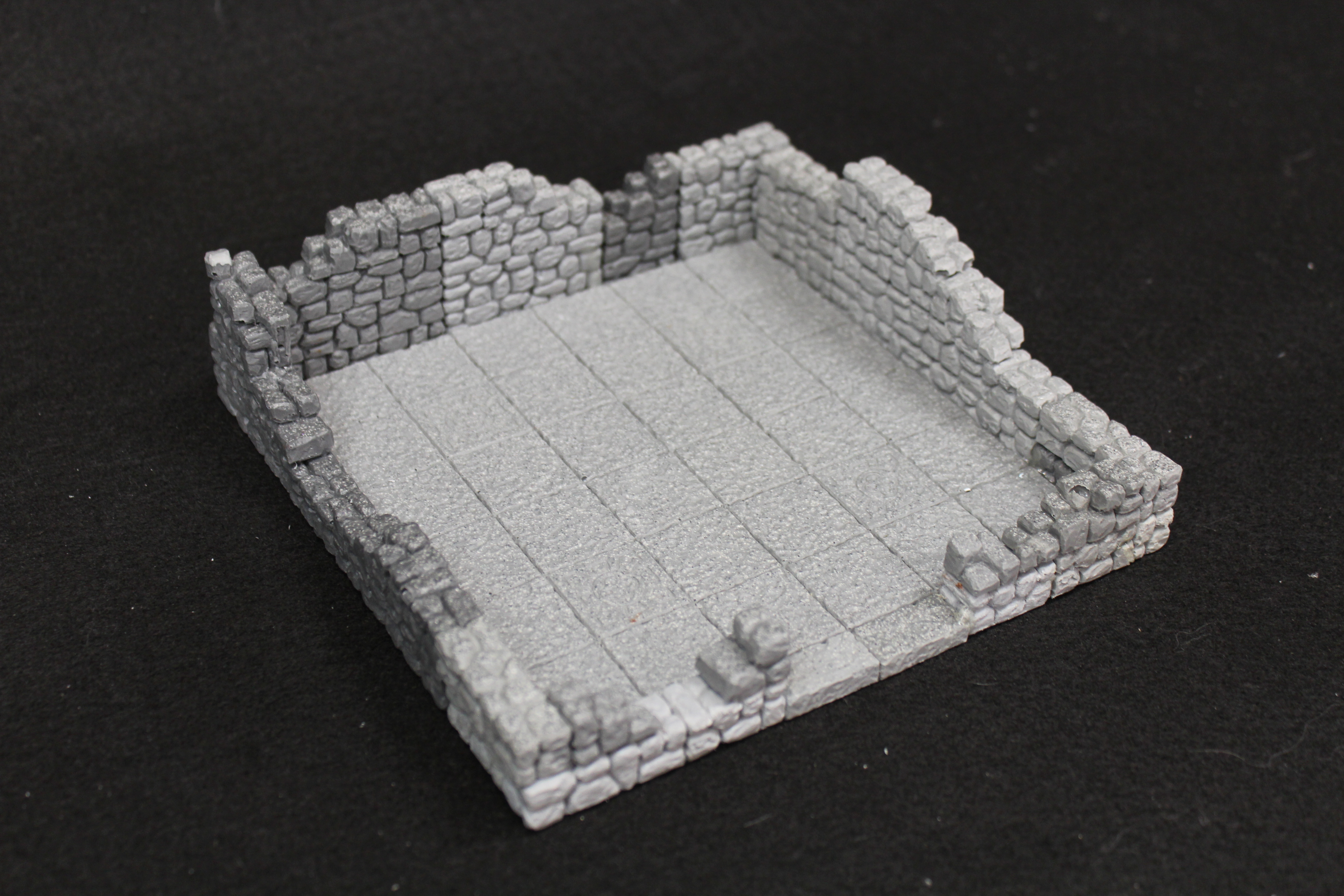 The Catacombs: Stackable Dungeons with Ruined Walls
