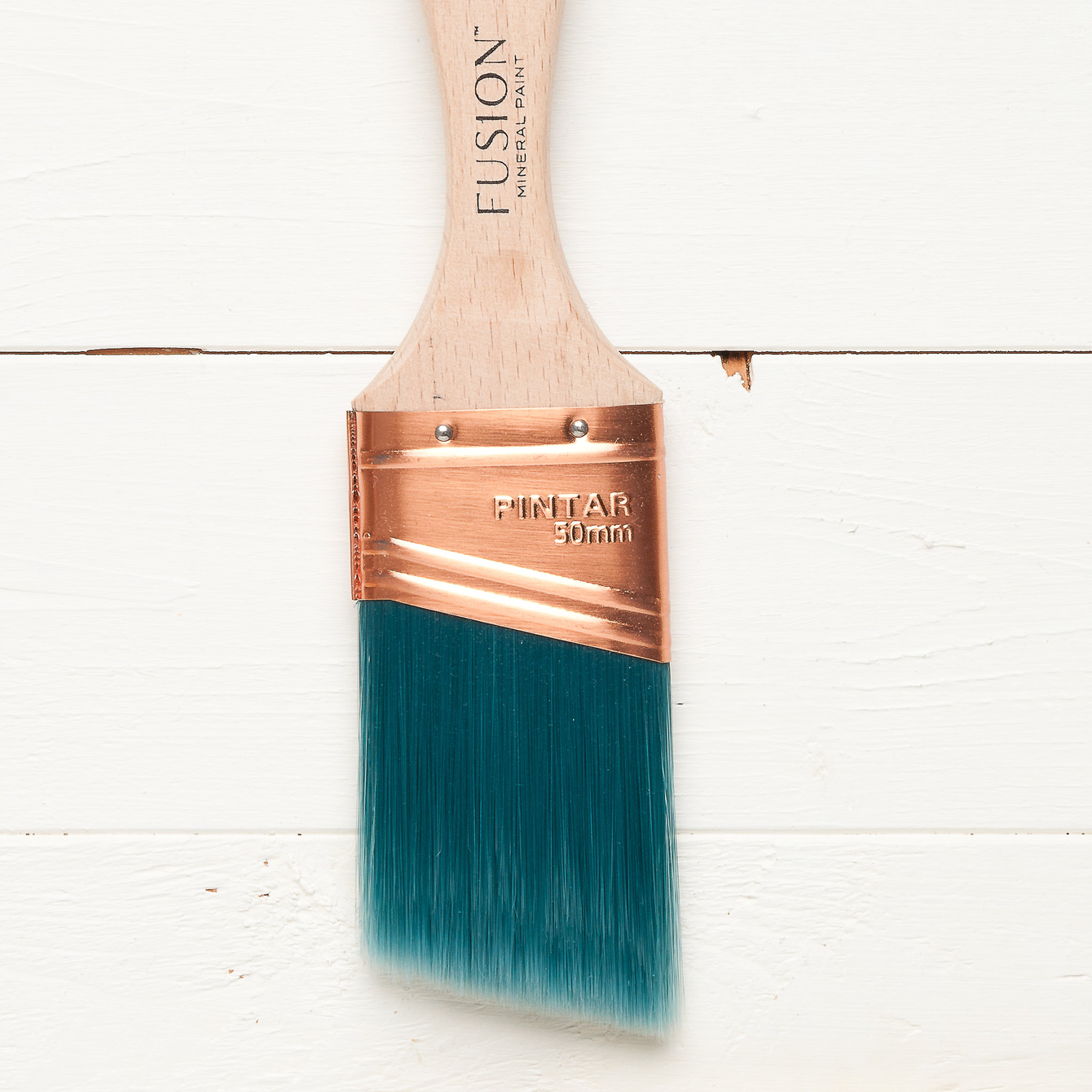 2" Synthetic angled paint brush 00013