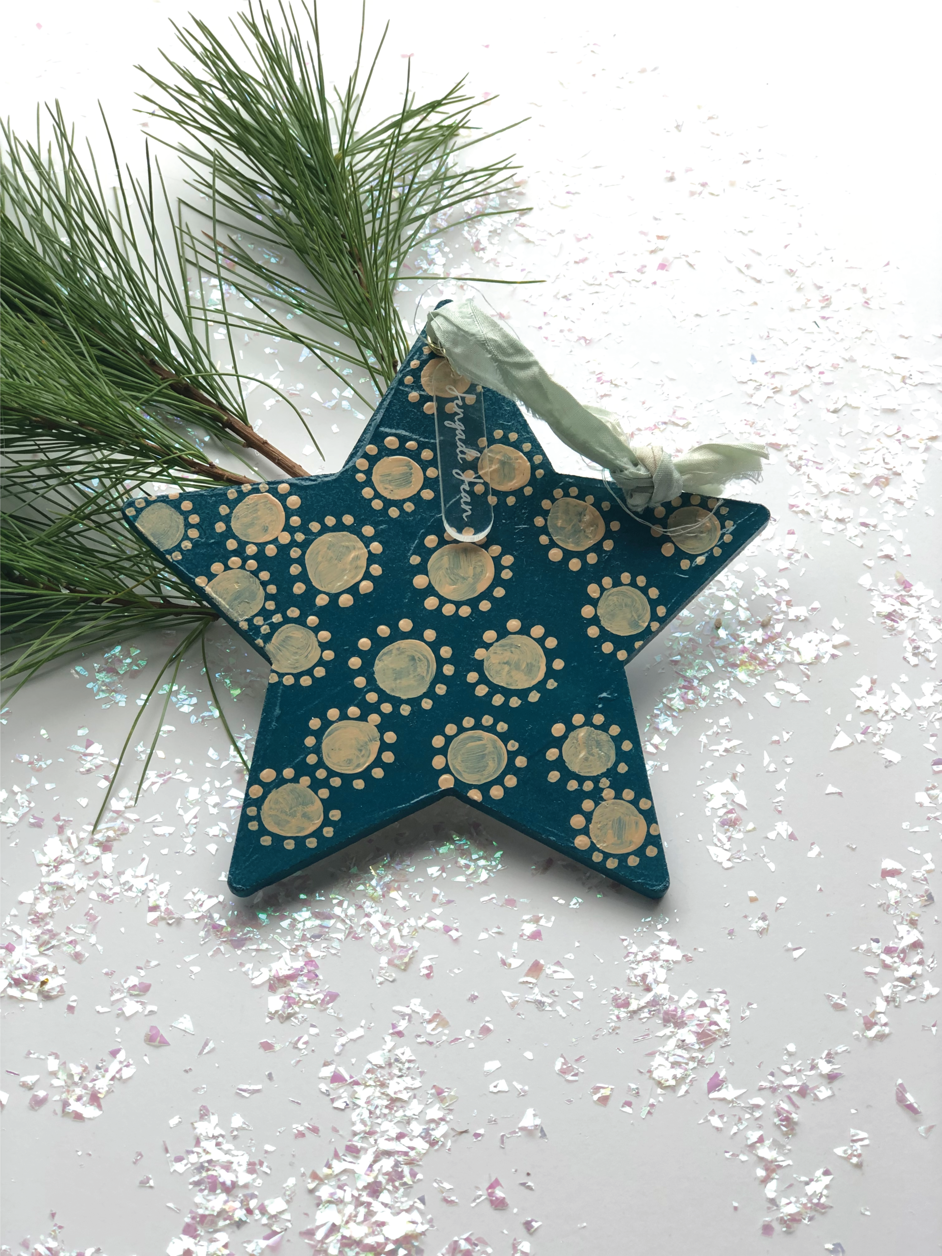 Ornament No. 41 00159