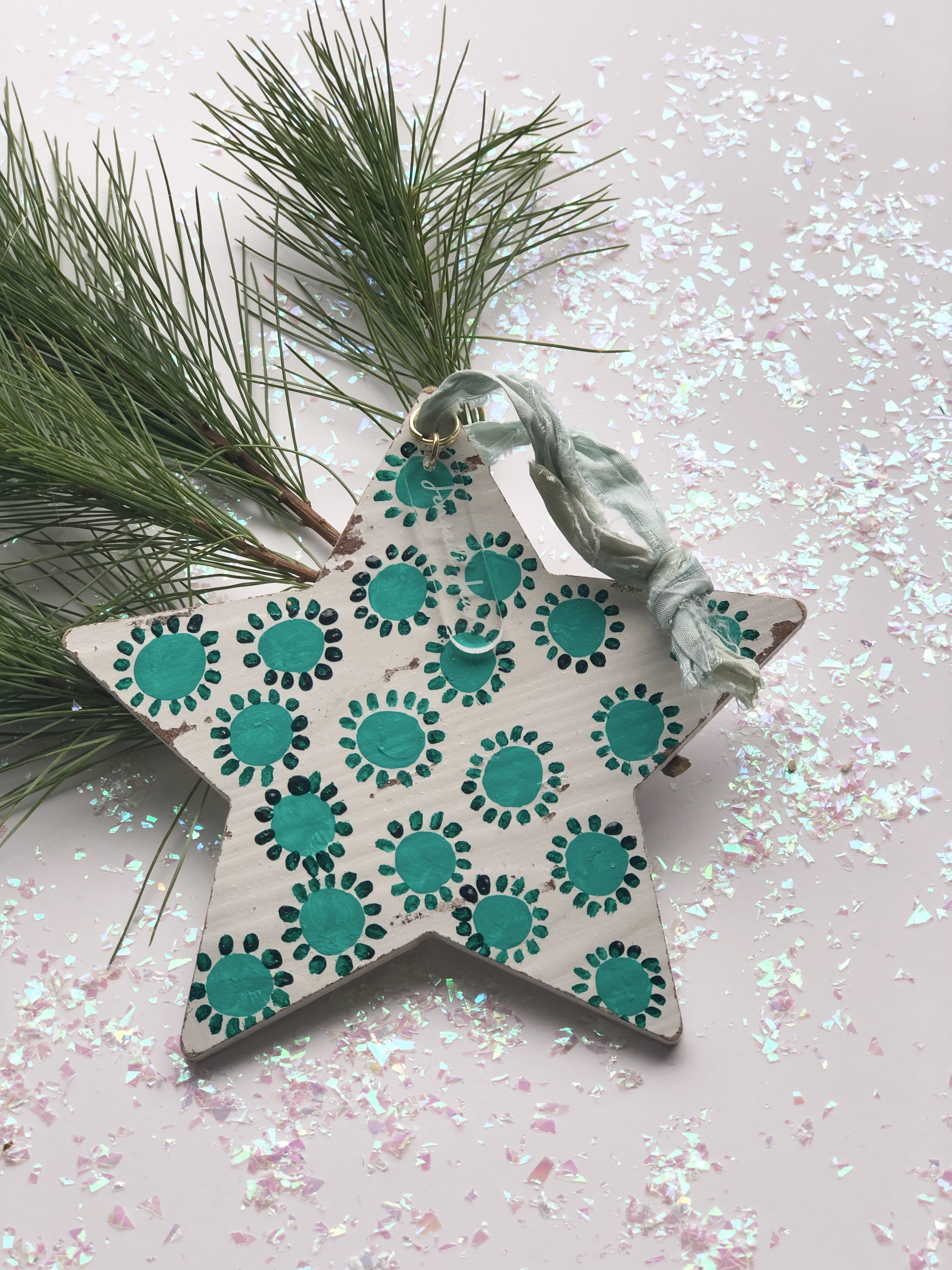 Ornament No. 40 00158