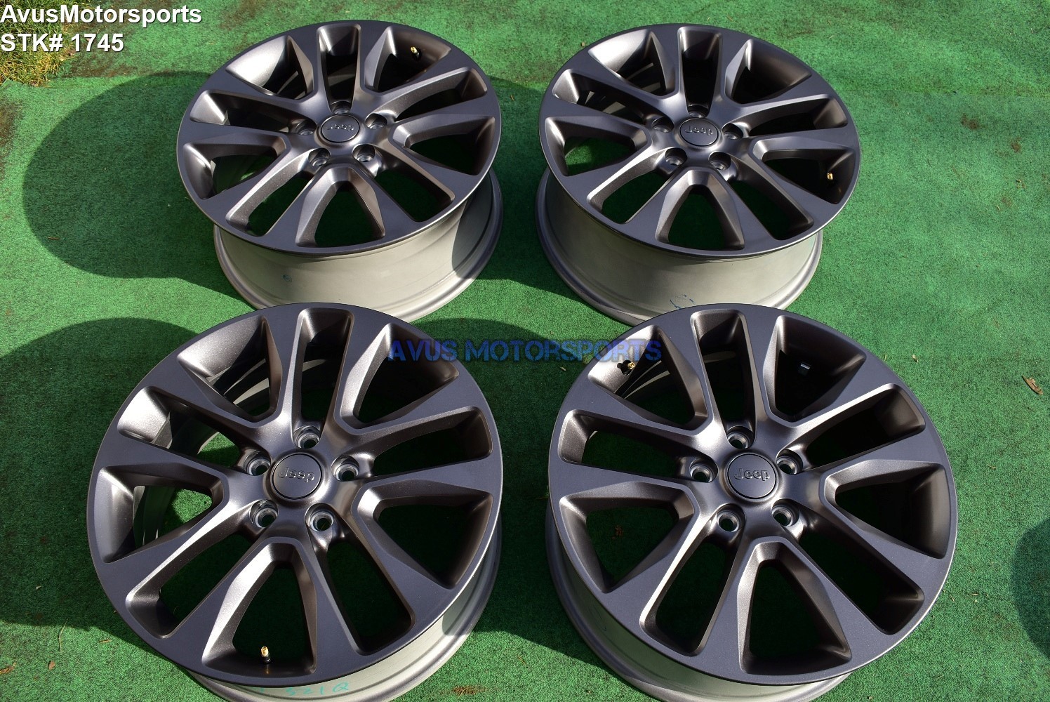 20" Jeep Grand Cherokee High Altitude OEM Factory Genuine Wheels 5XL06TRMAA