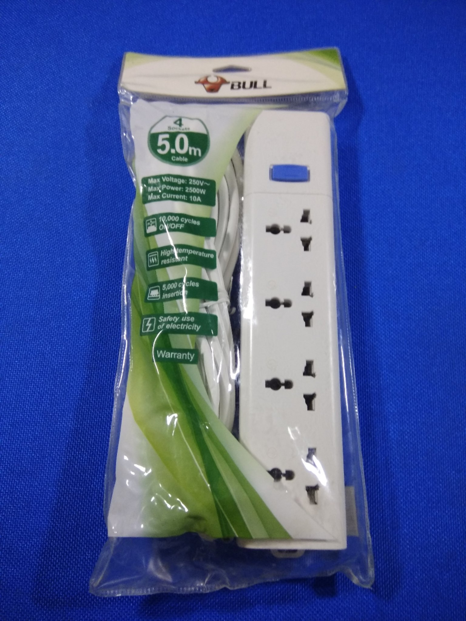 Bull 4 Sockets & 1 Switch 5 Meter Extension Board