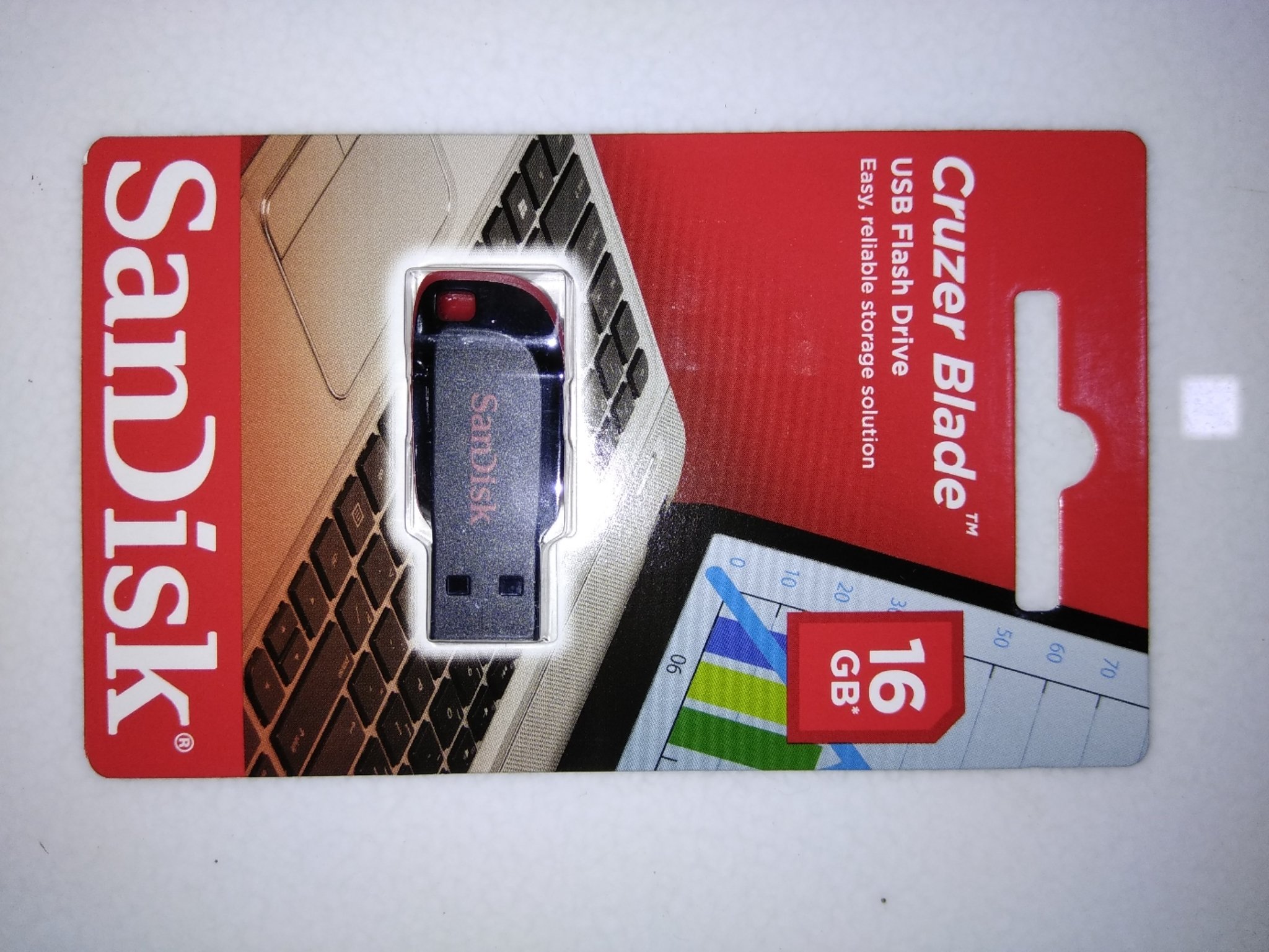 SanDisk 16GB Pen Drive, 2.0, Cruzer Blade, CZ50