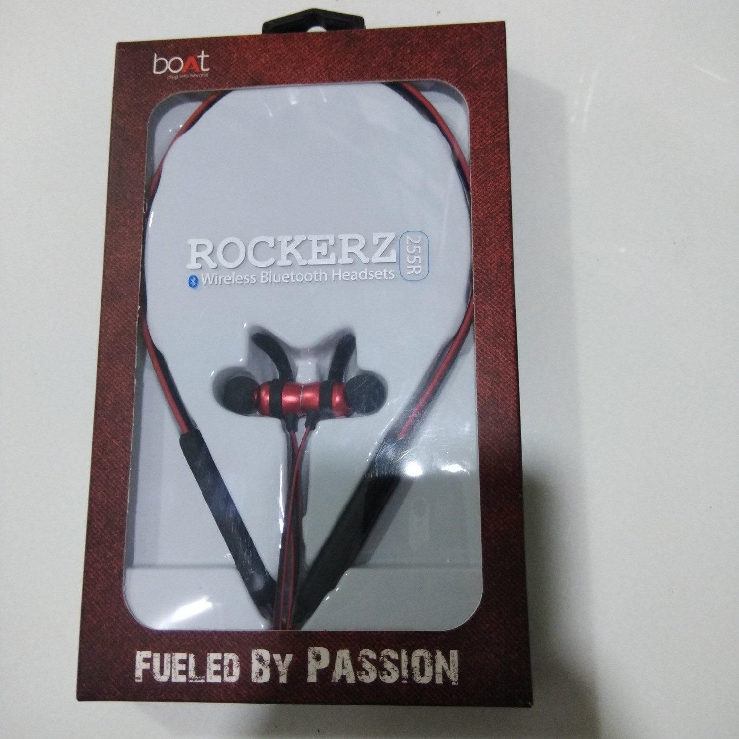 boAt Rockerz 255r Bluetooth Headset, Raging Red, Rs.1195 