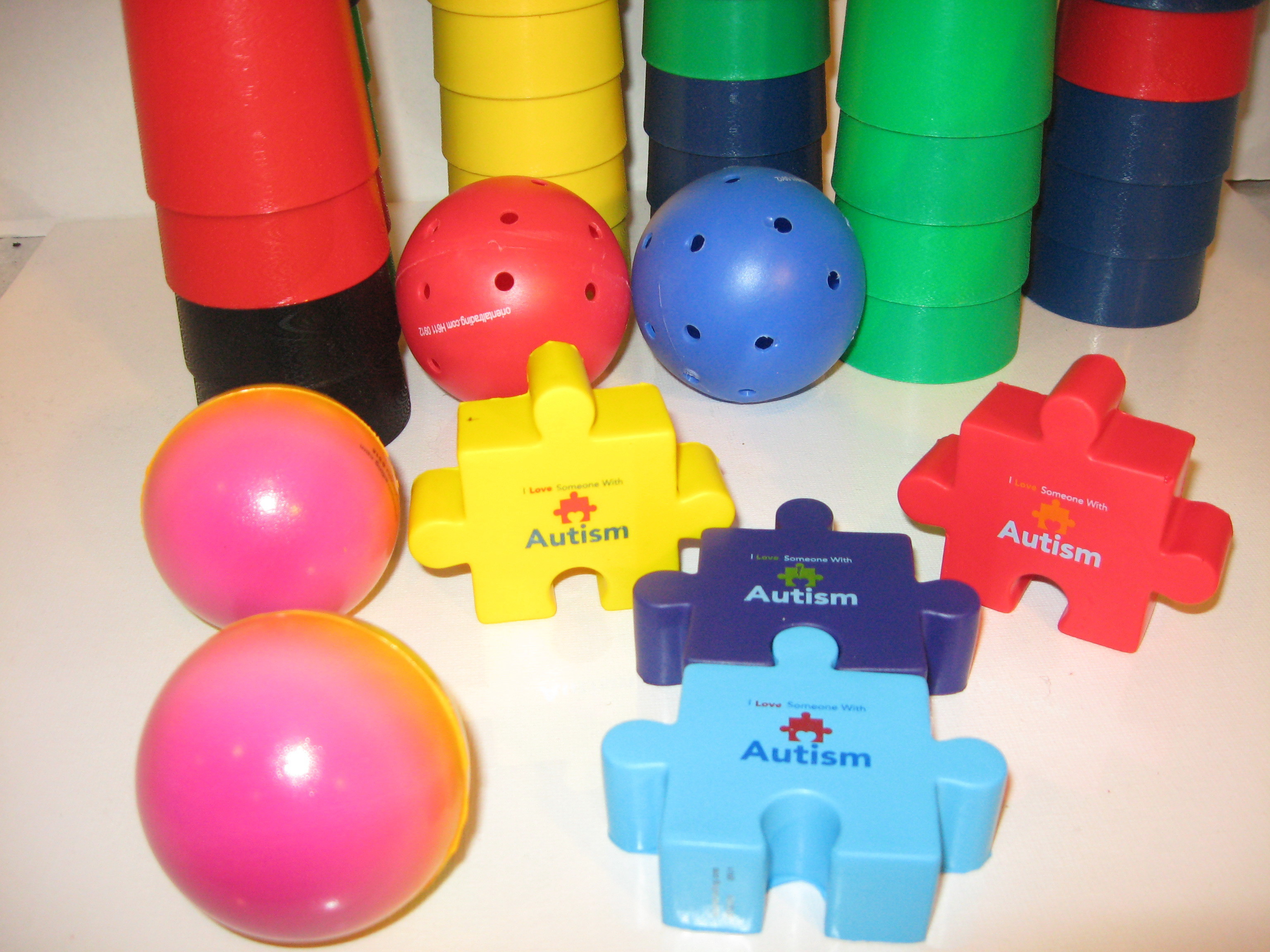CRAFTS 20 PLASTIC CONES MULTI-PURPOSE AUTISM STACKING TOYS NEW