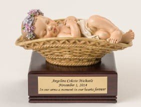 Baby in Basket on Amish Wood Urn U-Bask-BOB 636225539454