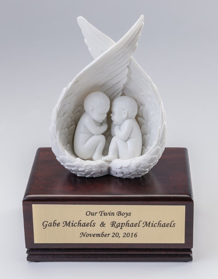 Twin Babies in Wings on Wood Urn Box U-TW 636225539386