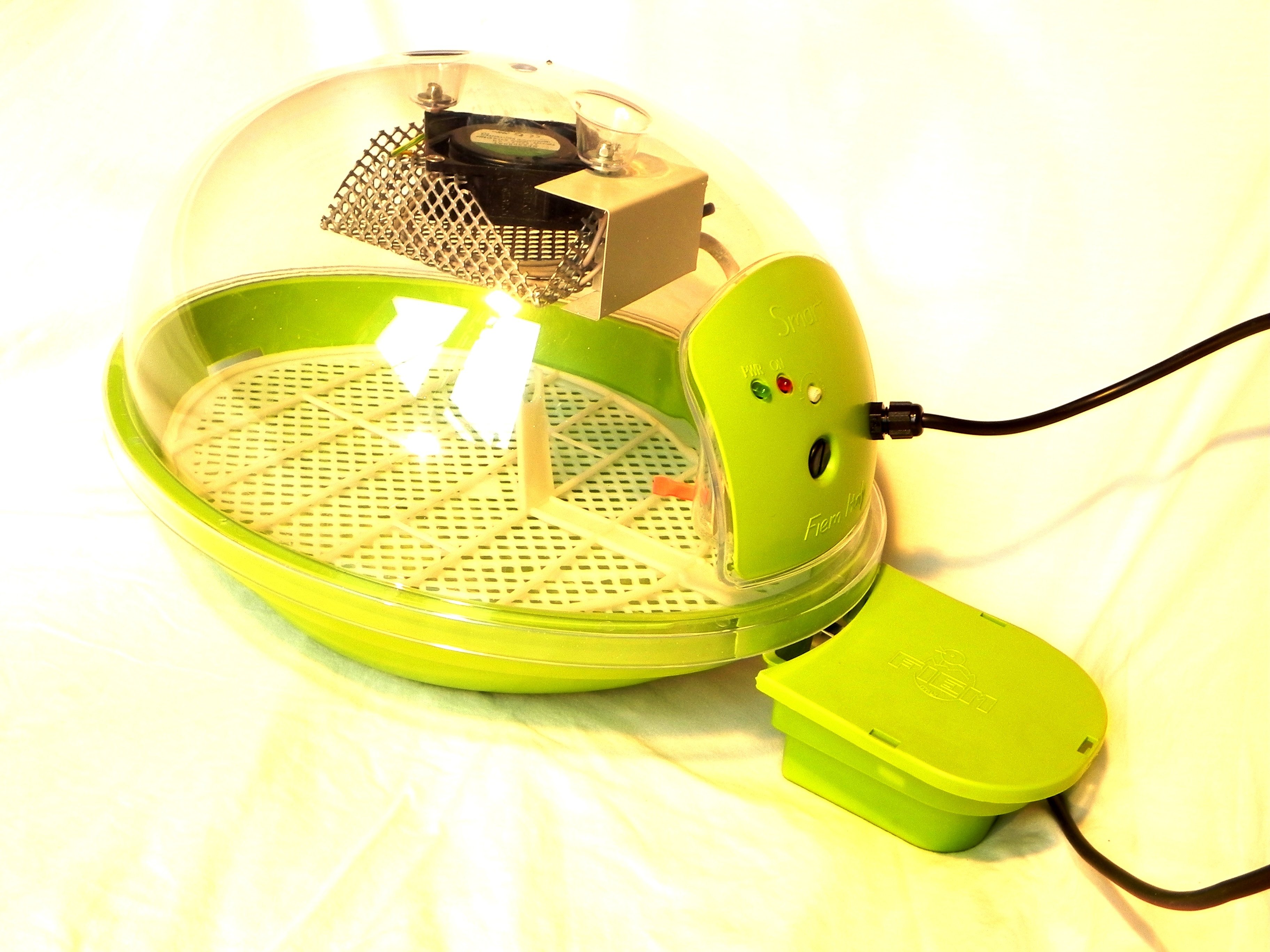Broedmachine Fiem Smart