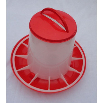 Voerderbak kunststof met handvat 3 kg 00341