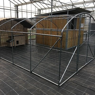 Kader / frame 6 x 3.5 x 2 m met DRAAD EN NET 00437