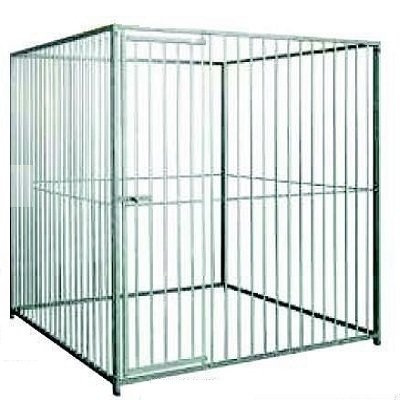 Hondenren 1.5 x 1.5 met deur - 8 cm spijl 00468