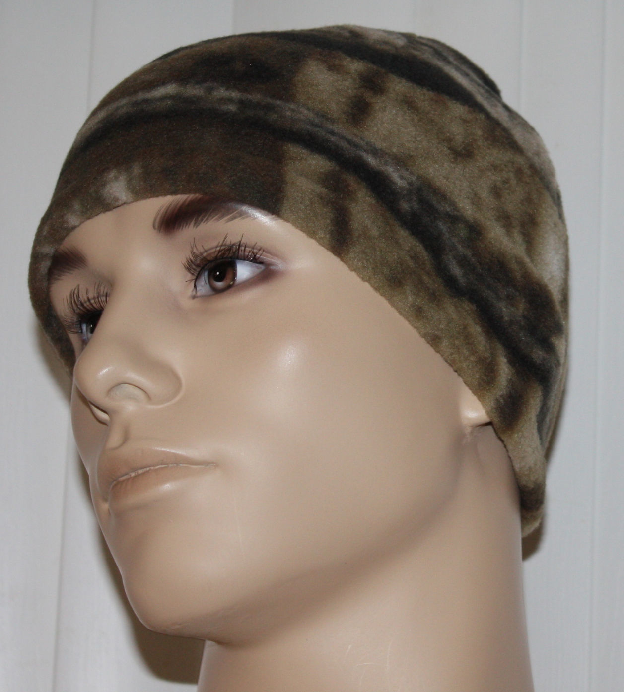 reversible to Mossy Oak Camo print