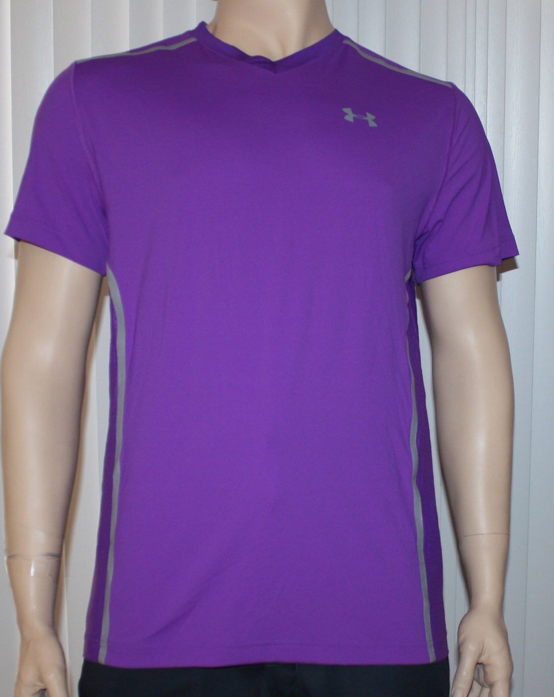 Under Armour VENT UA HeatGear Men's Purple Pride Fitted Shirt -Large 09872