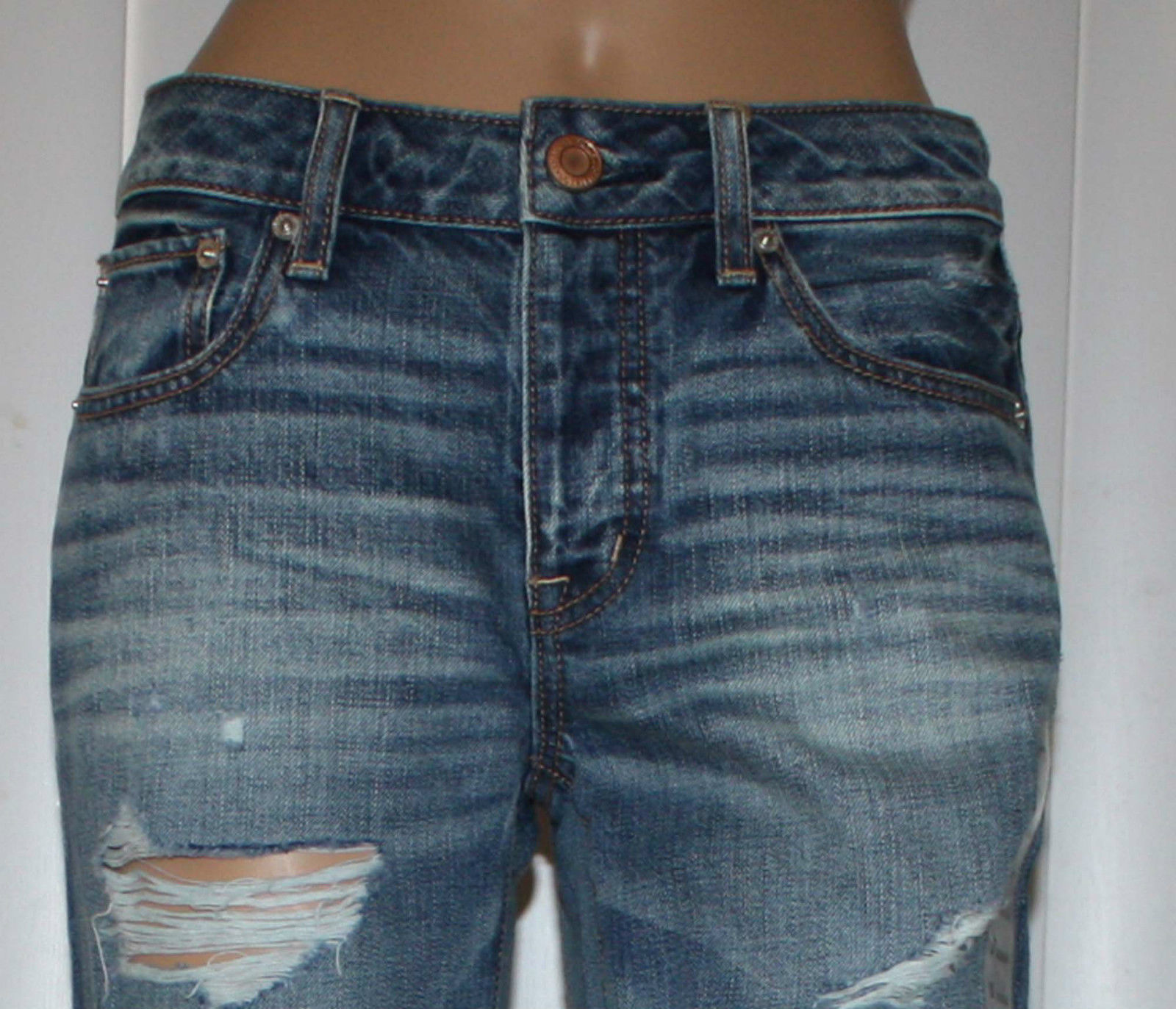 Vintage ripped indigo