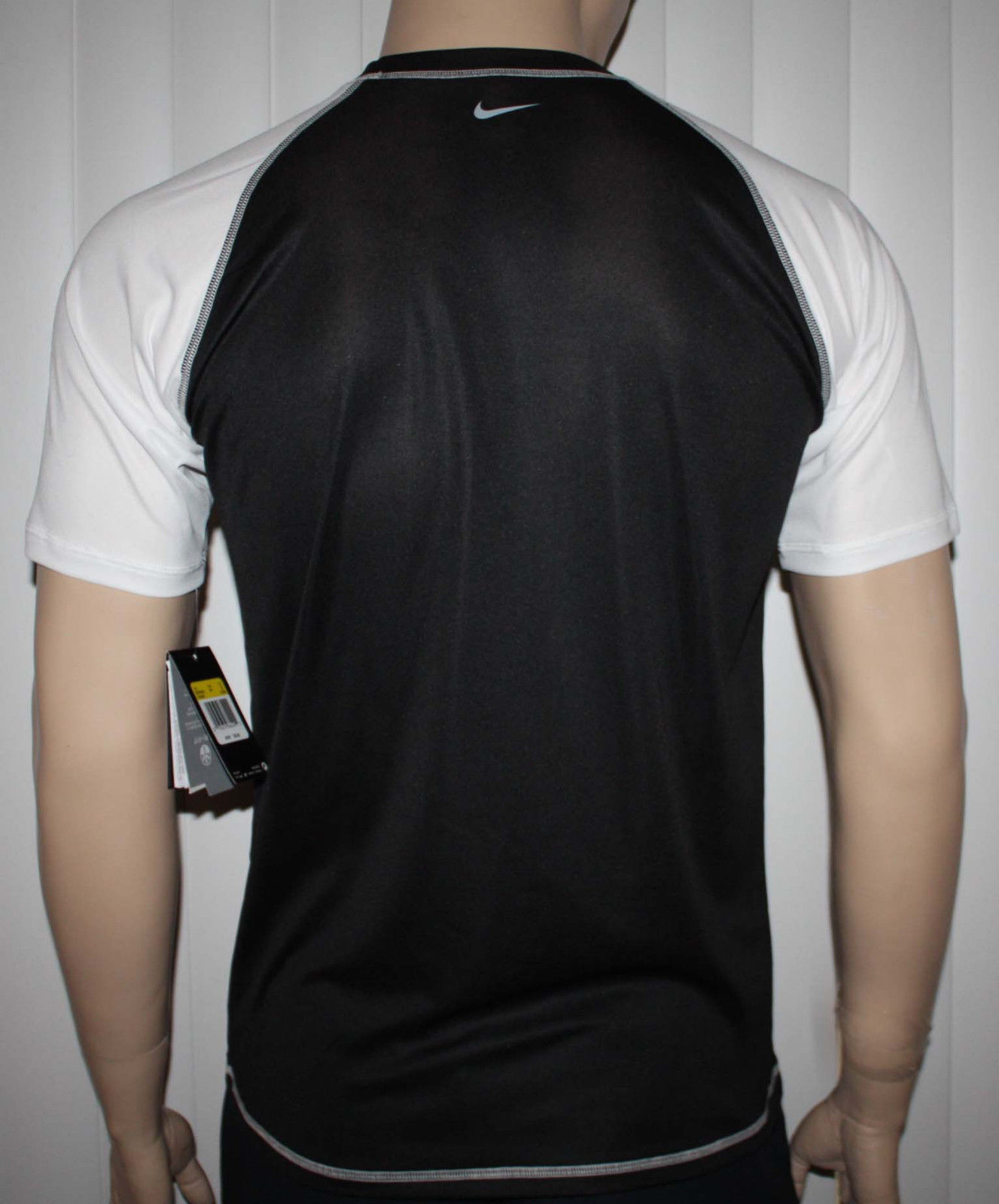 Nike Men's Dri-Fit UPF 40 + Shirt (Back)