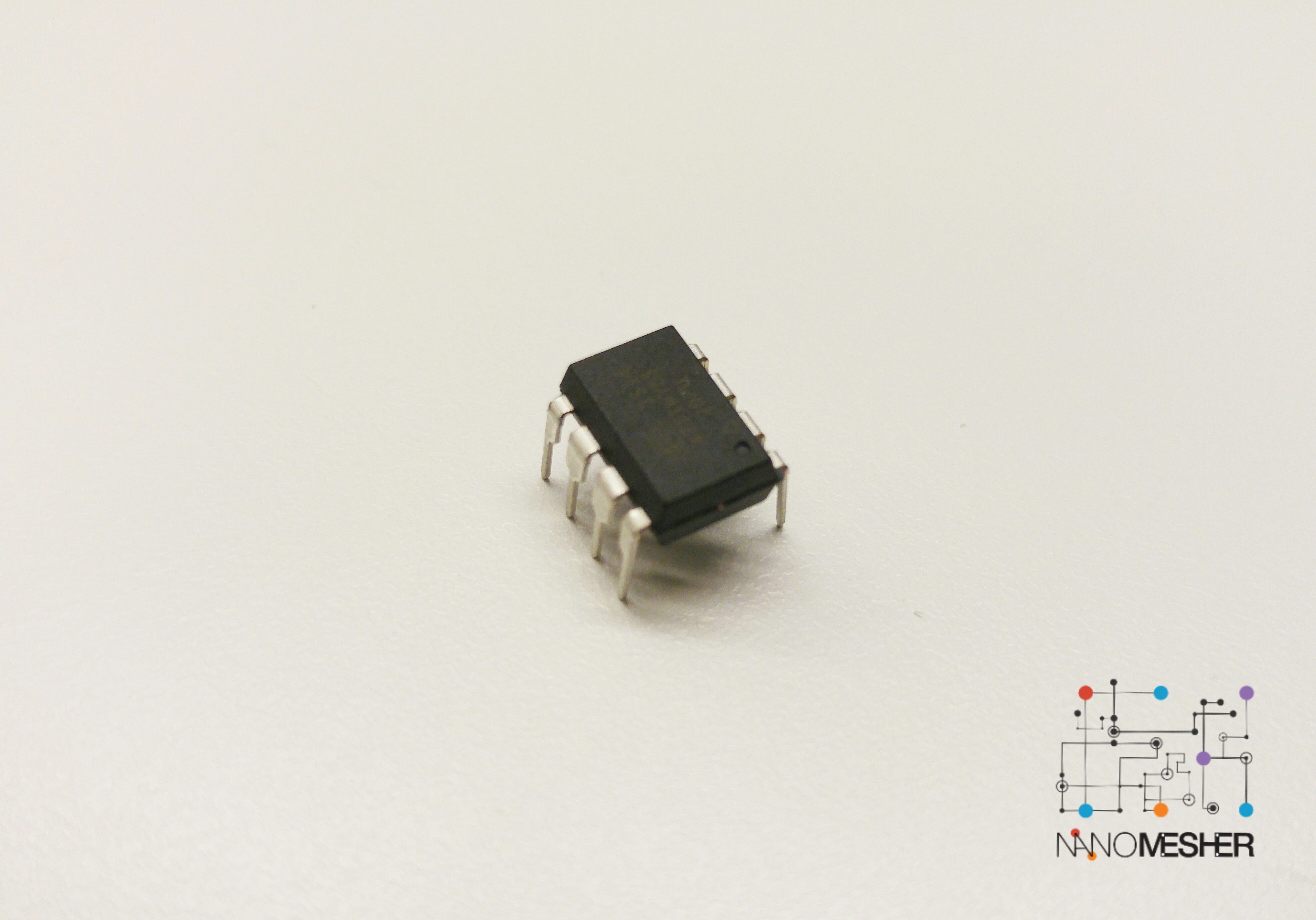 Attiny85 Microcontroller - DIP-8 Package ATT85