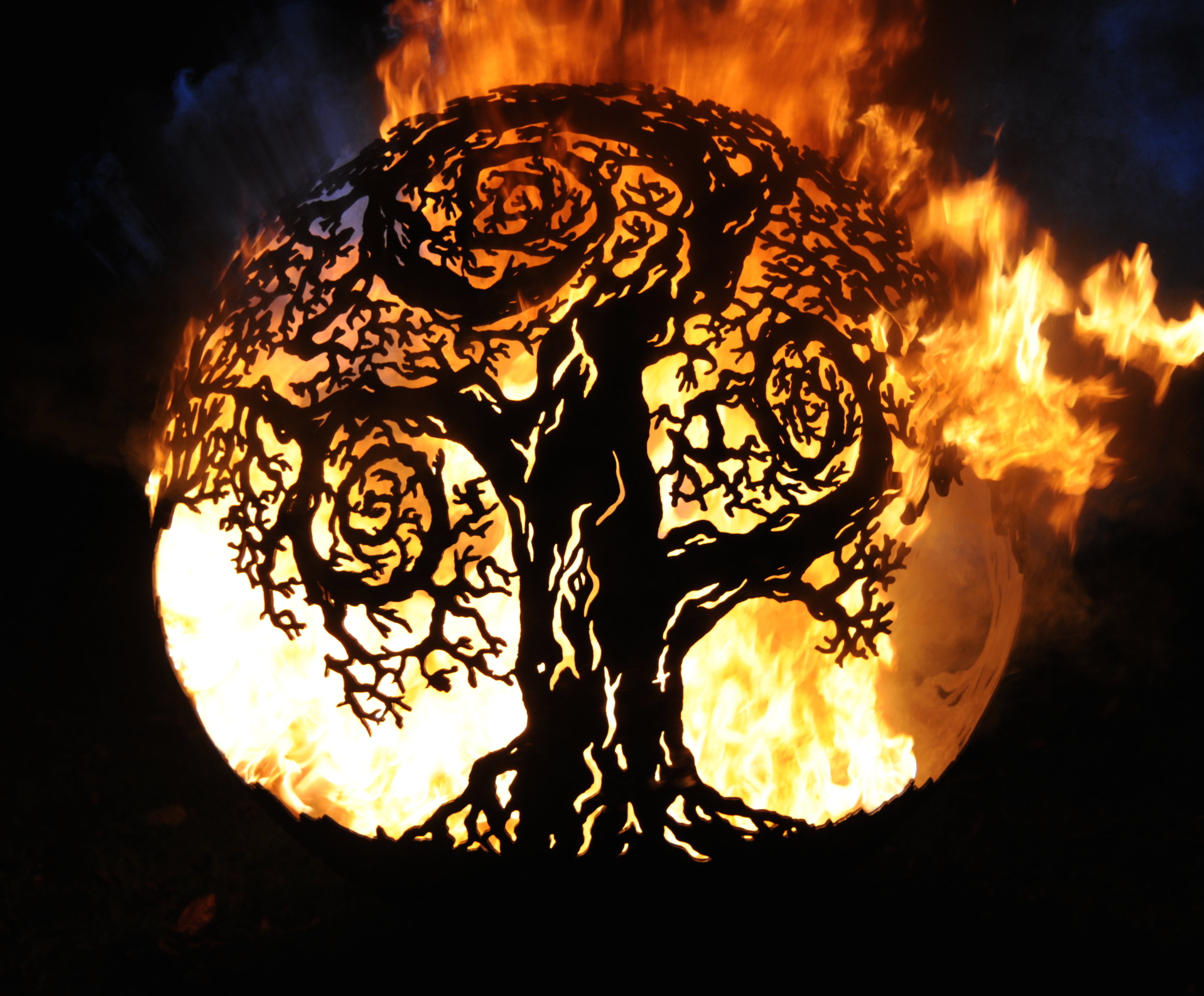 900mm Twisted Tree Firepit