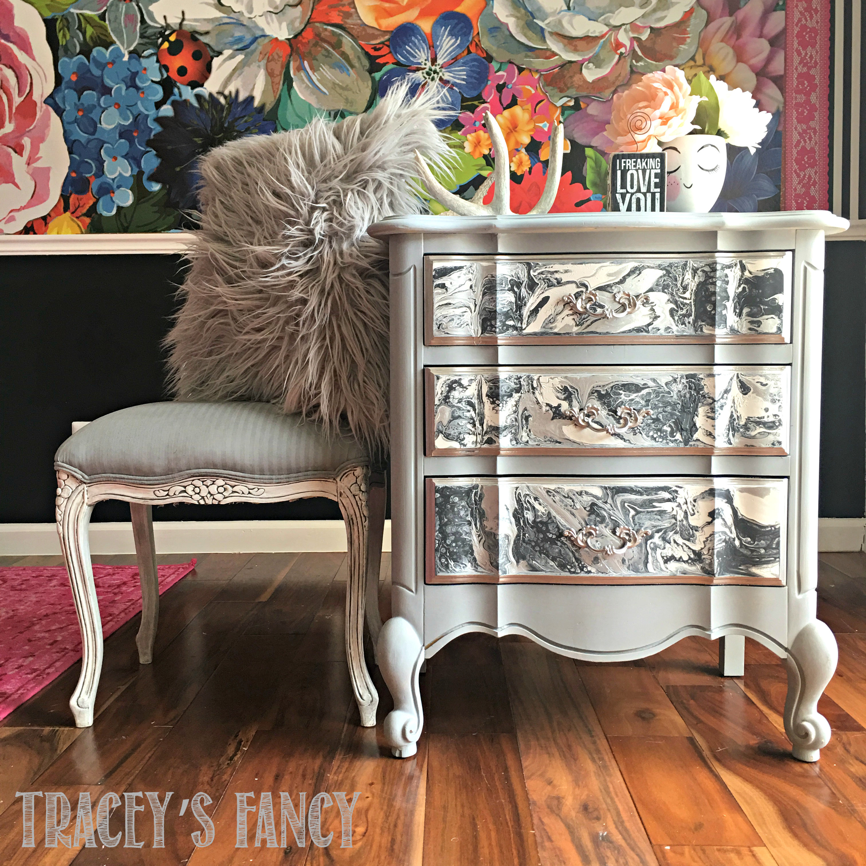 Easy Color Pour on Furniture Tutorial