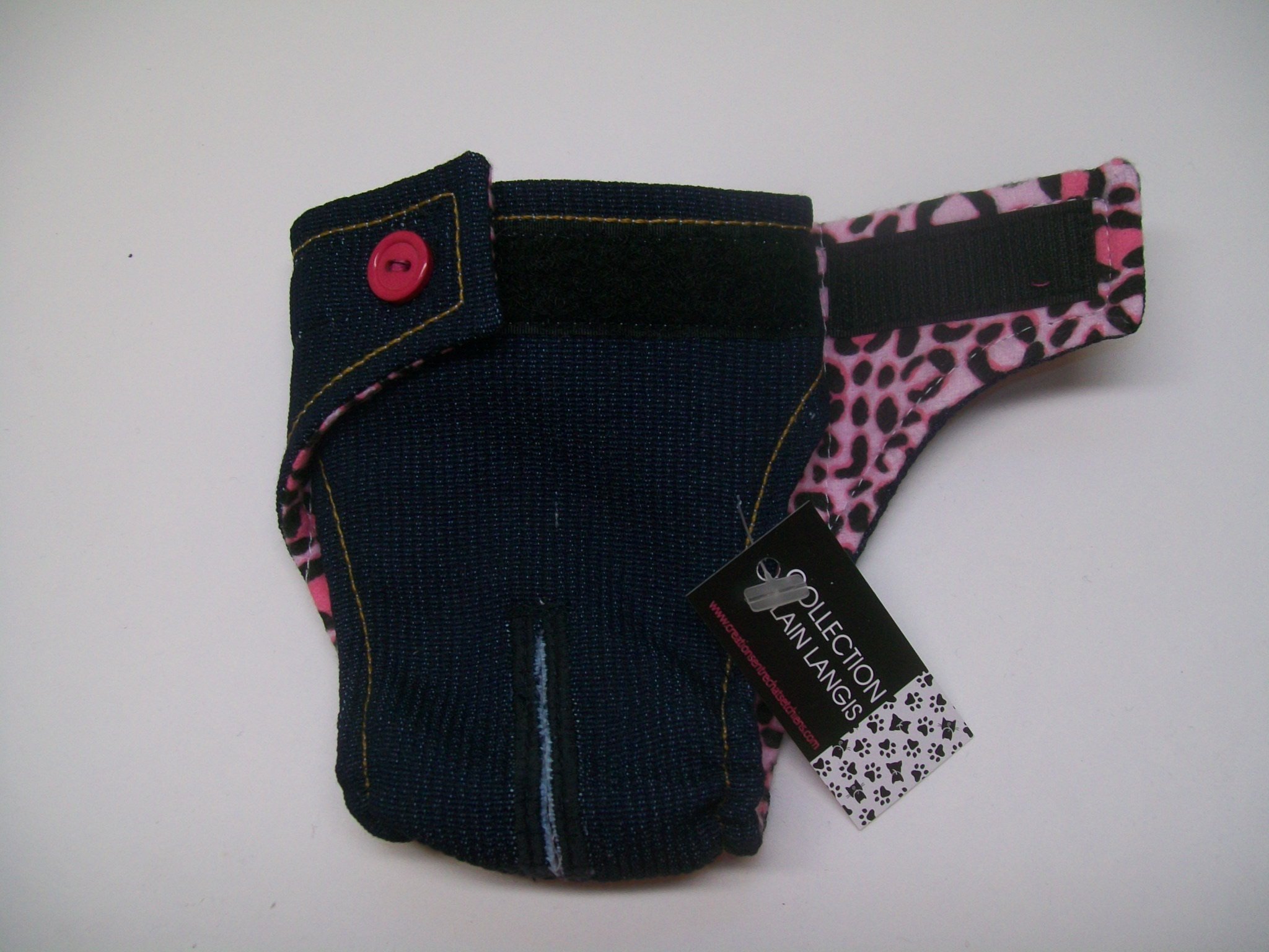Couche culottes hygiéniques haut de gamme pour chiens femelles.
