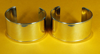 Bracelets 1 ½" Wide, Plain, Raised Edges BRC-15P-2G