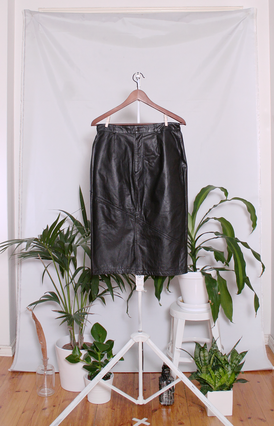 Vintage Leather Skirt (naisten M)
