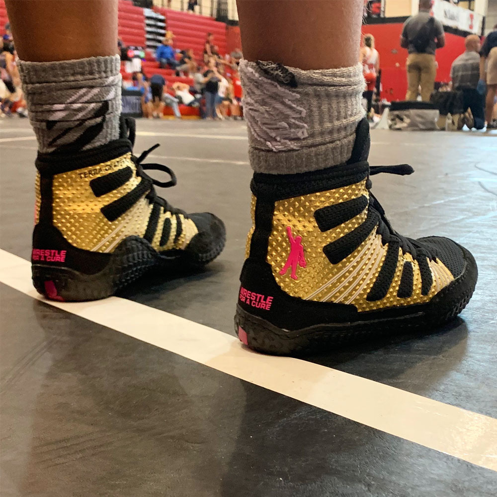 TG Predator - Pin Cancer™ Gold Edition Wrestling Shoe