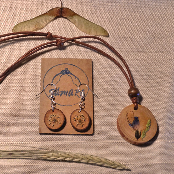 Collar con flor de Viborera y pendientes 01