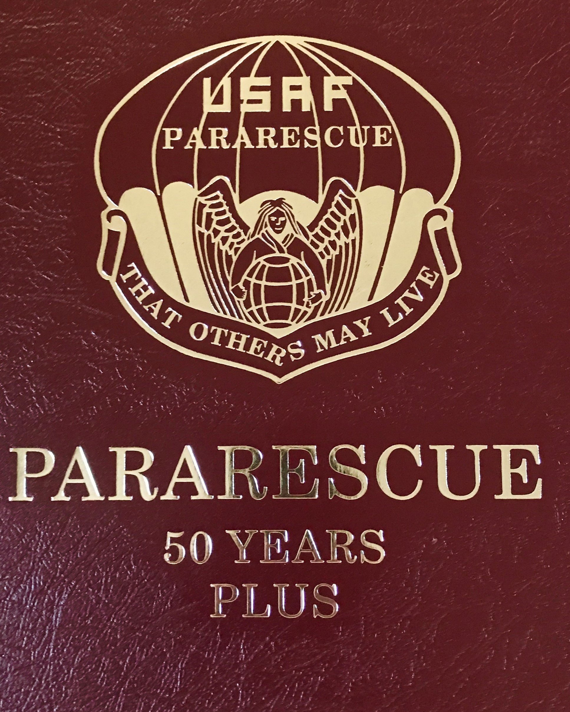 pja/ Pararescue History Book - 50Yrs + 01-0017