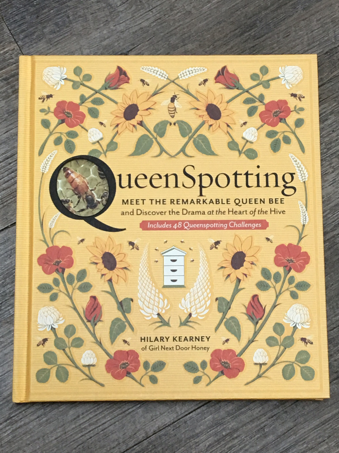 Queen Spotting Book