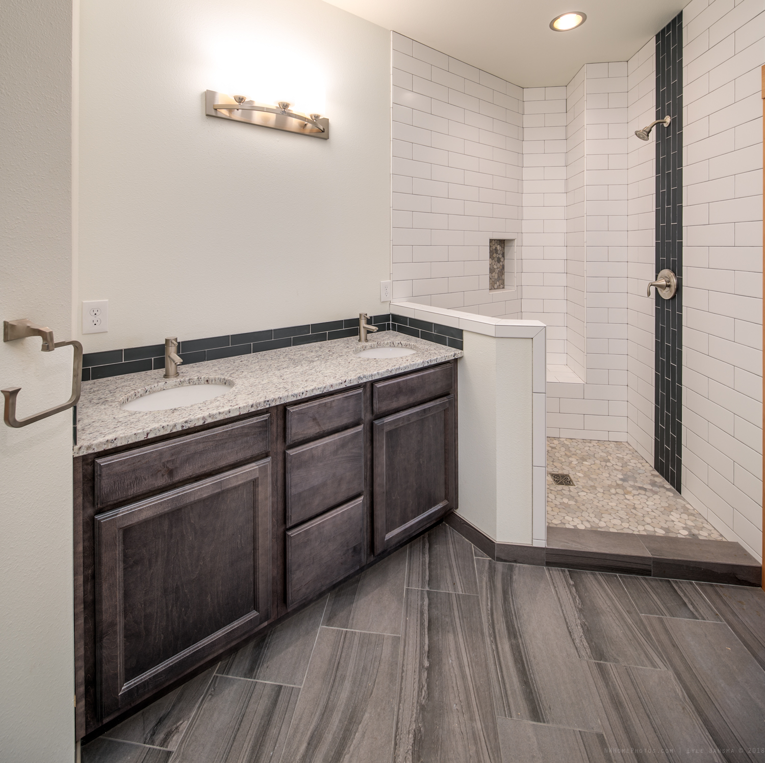 Contemporary 214