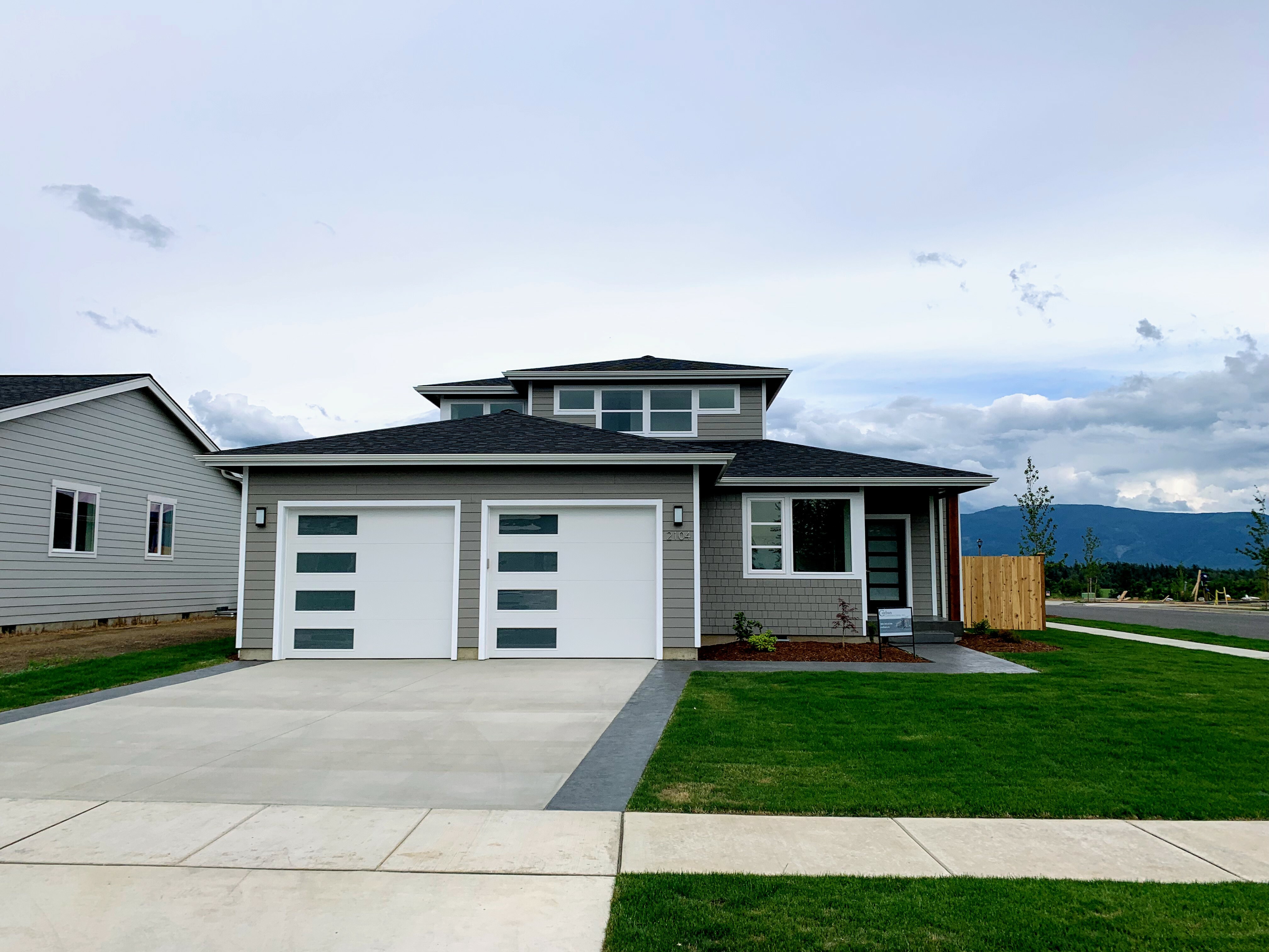 Contemporary 209