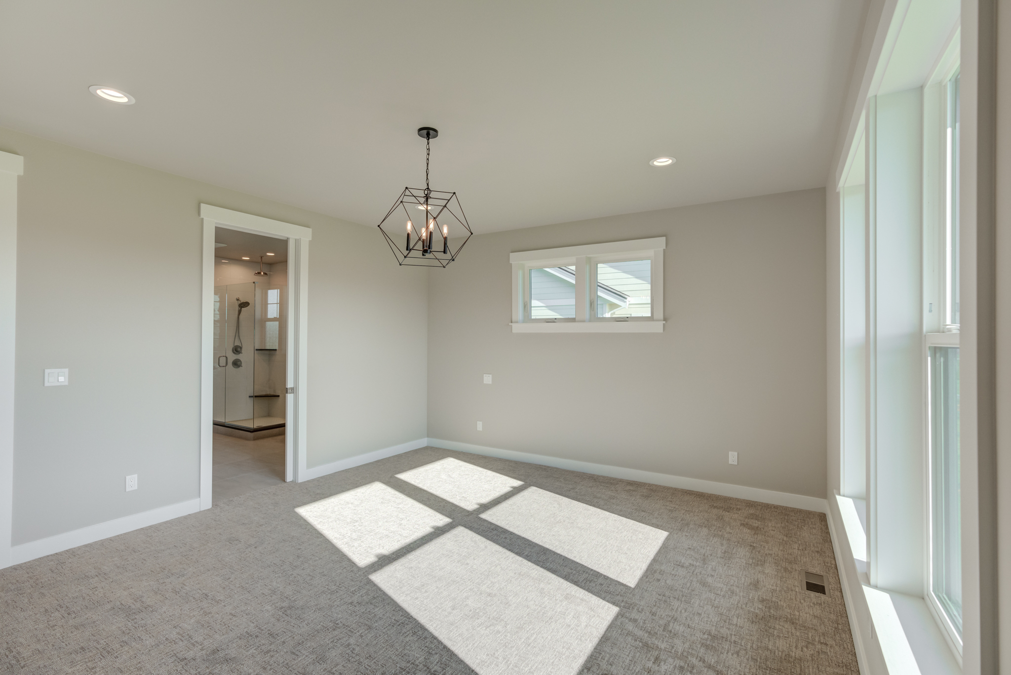 Contemporary Farmhouse 819