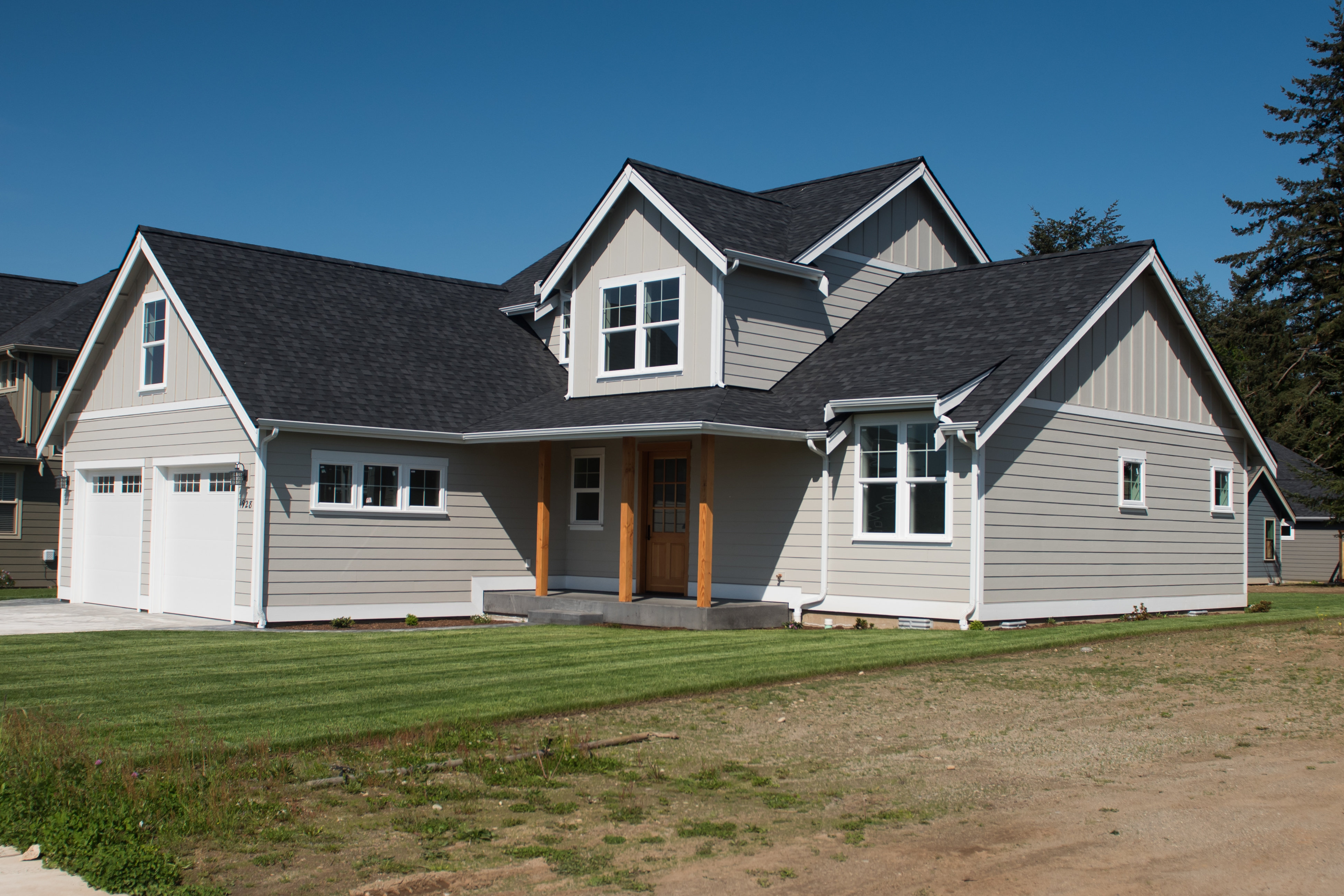 Contemporary Farmhouse 802