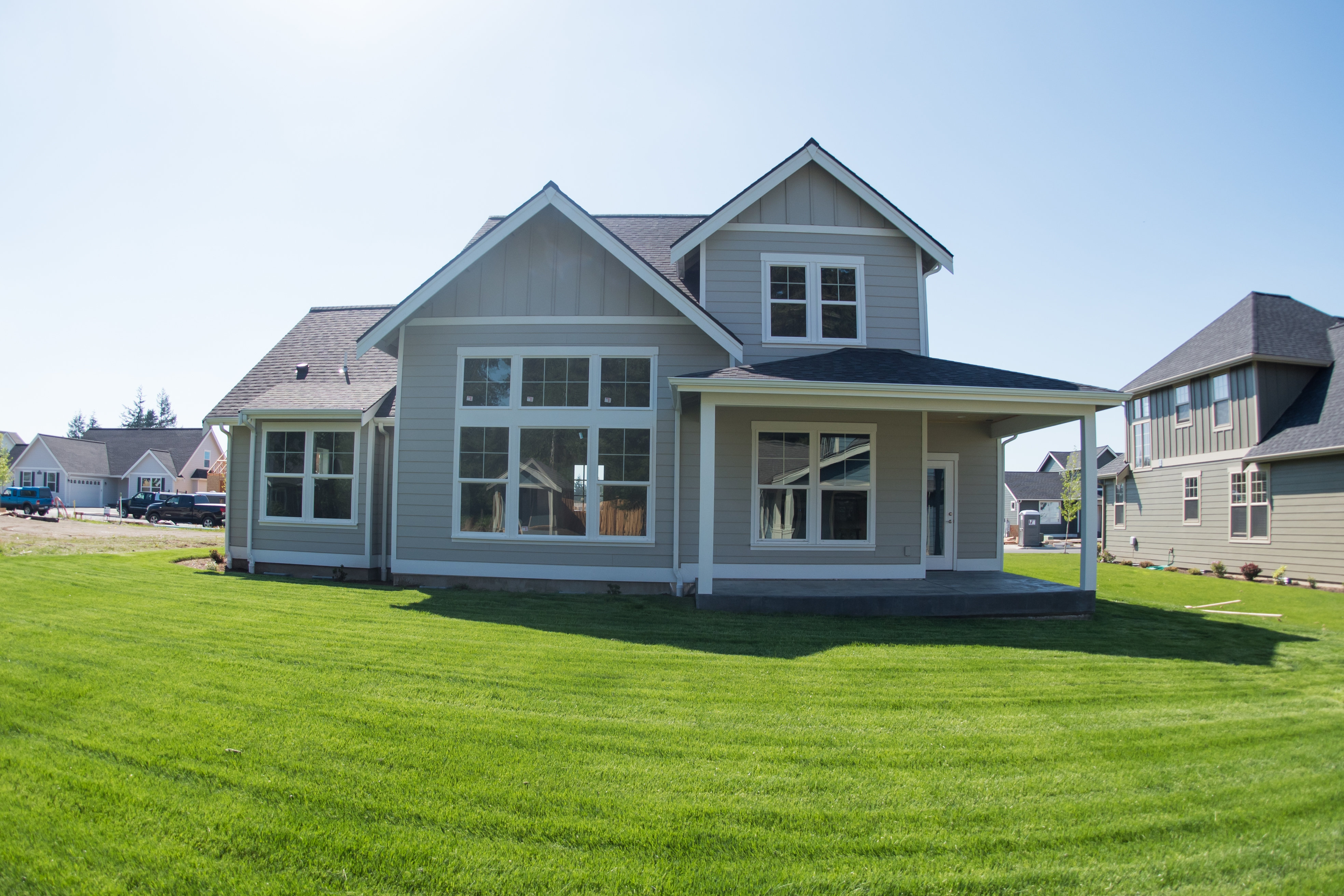 Contemporary Farmhouse 802