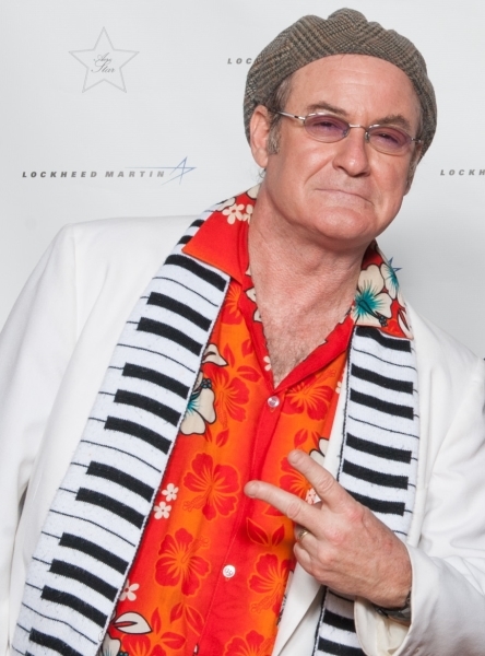 ROBIN WILLIAMS IMPRESSIONIST DAVID BORN - Saturday, May 18, 2019 05182019
