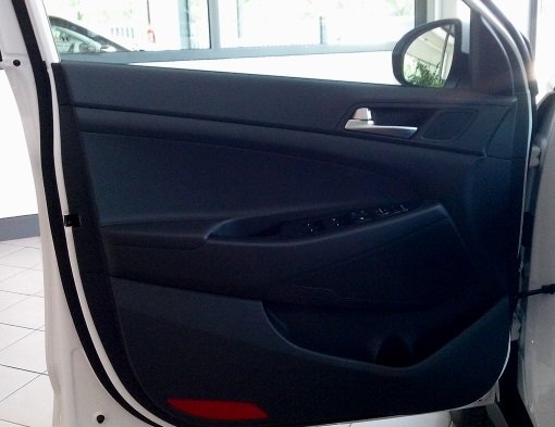 Pannello porta Hyundai Tucson 2015>