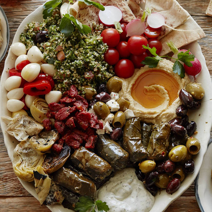 Mediterranean Platter 00109