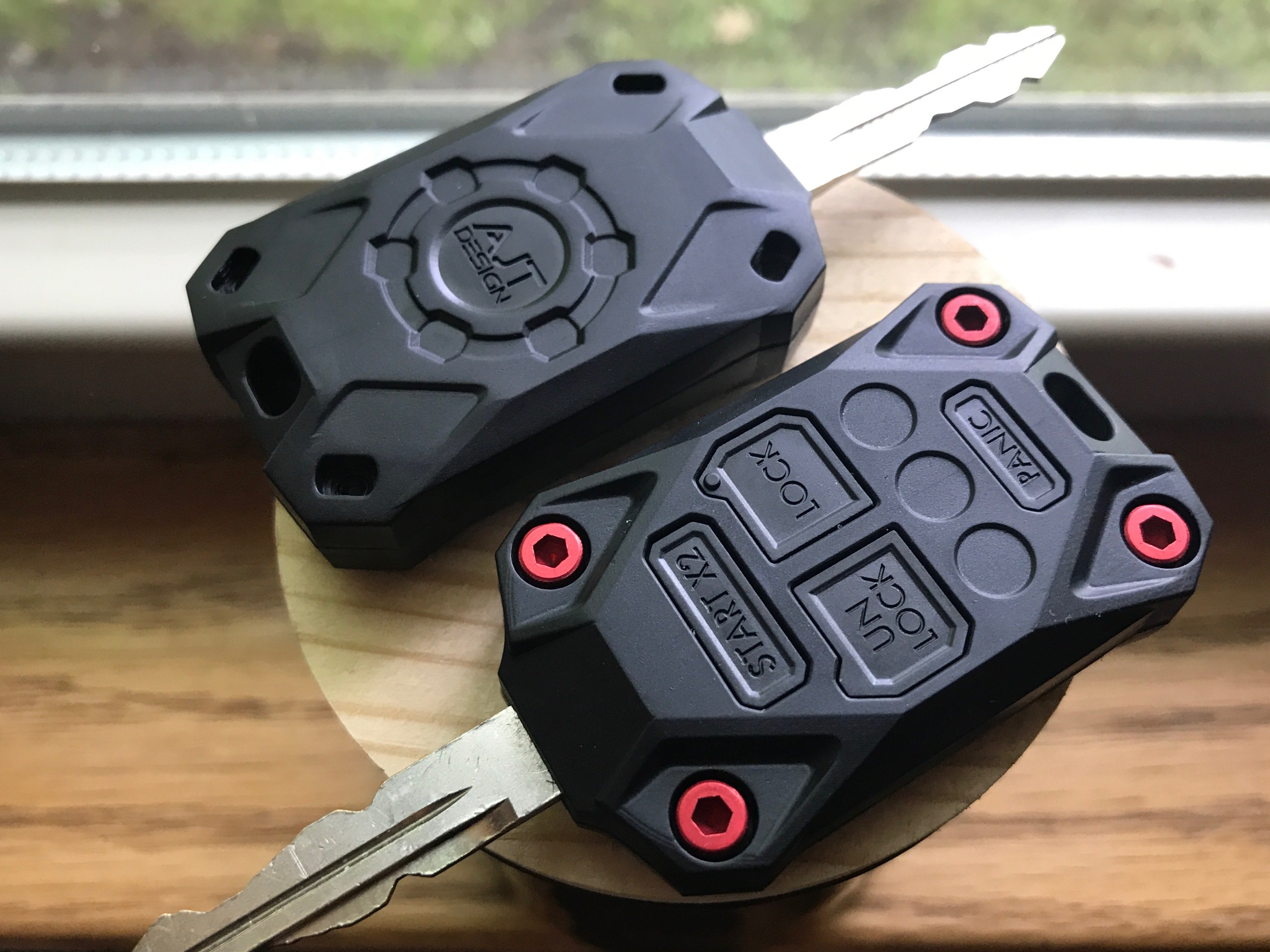 How To: Jeep Spare/Emergency Keys & Remotes (with chip/transponder) - Jeep  Specific - Offroad Passport